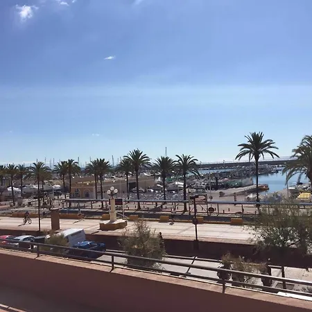With One Bedroom In Fuengirola, With Private Pool - 50 M From The B... Apartamento *